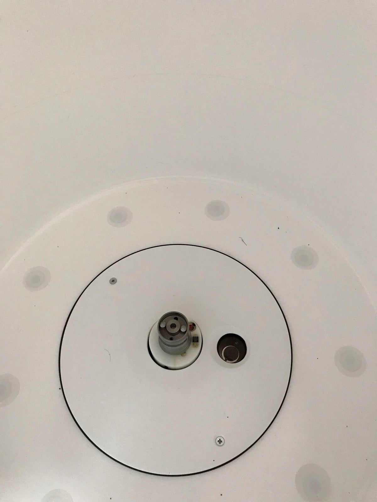 Beckman Coulter Optima L-100K ultracentrifuge