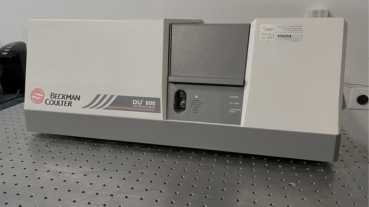 Beckman DU 800 Spectrophotometer (Recertified)