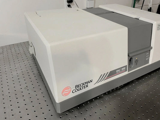 Beckman DU 800 Spectrophotometer (Recertified)