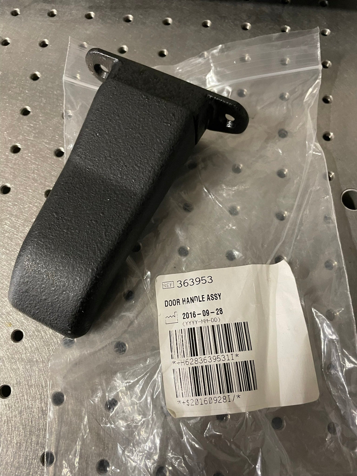 Door Handle Assembly (NEW)